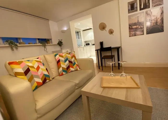 Shoreditch & Liverpool Steet Room A